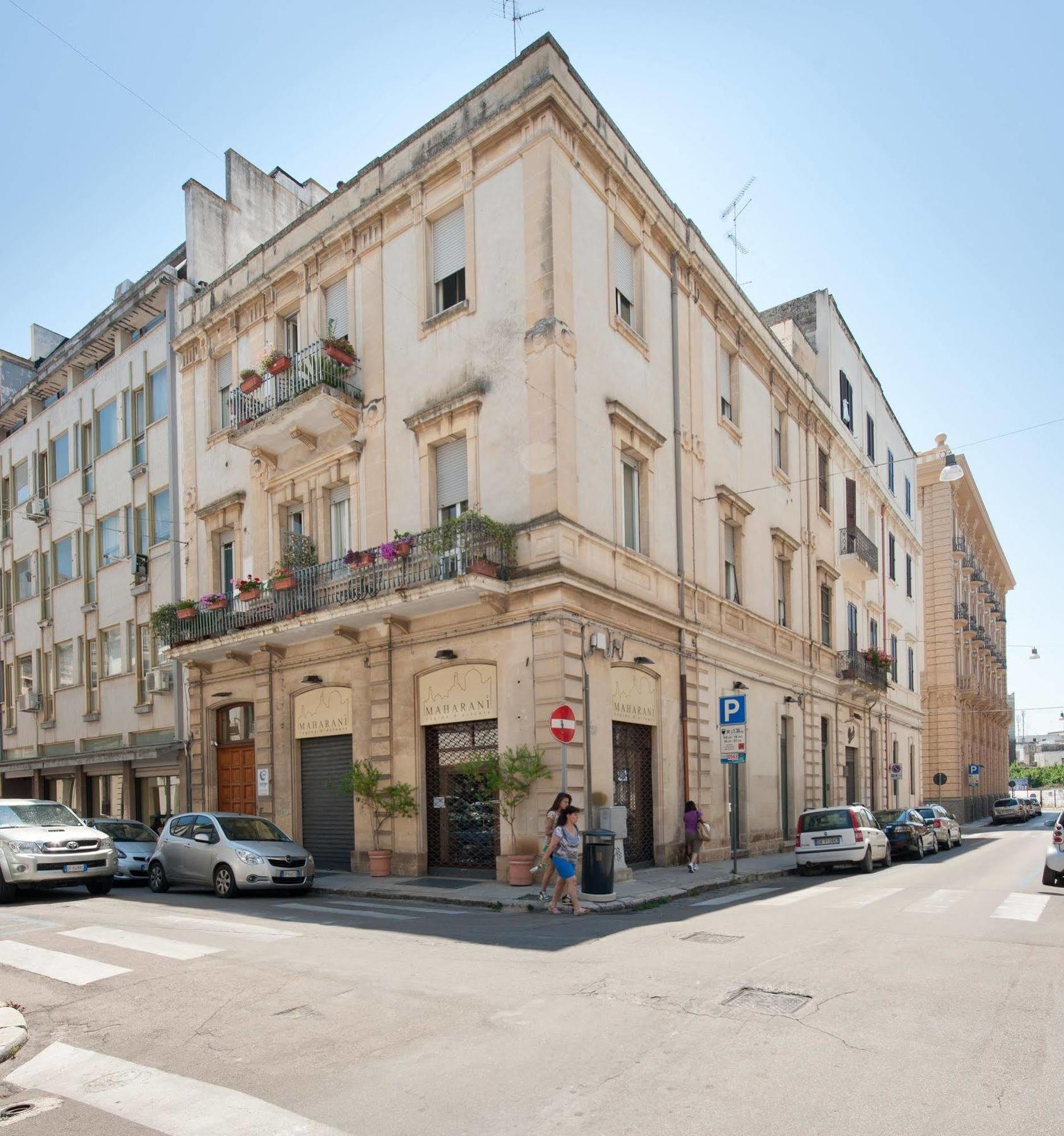 Bed & Breakfast H 4*