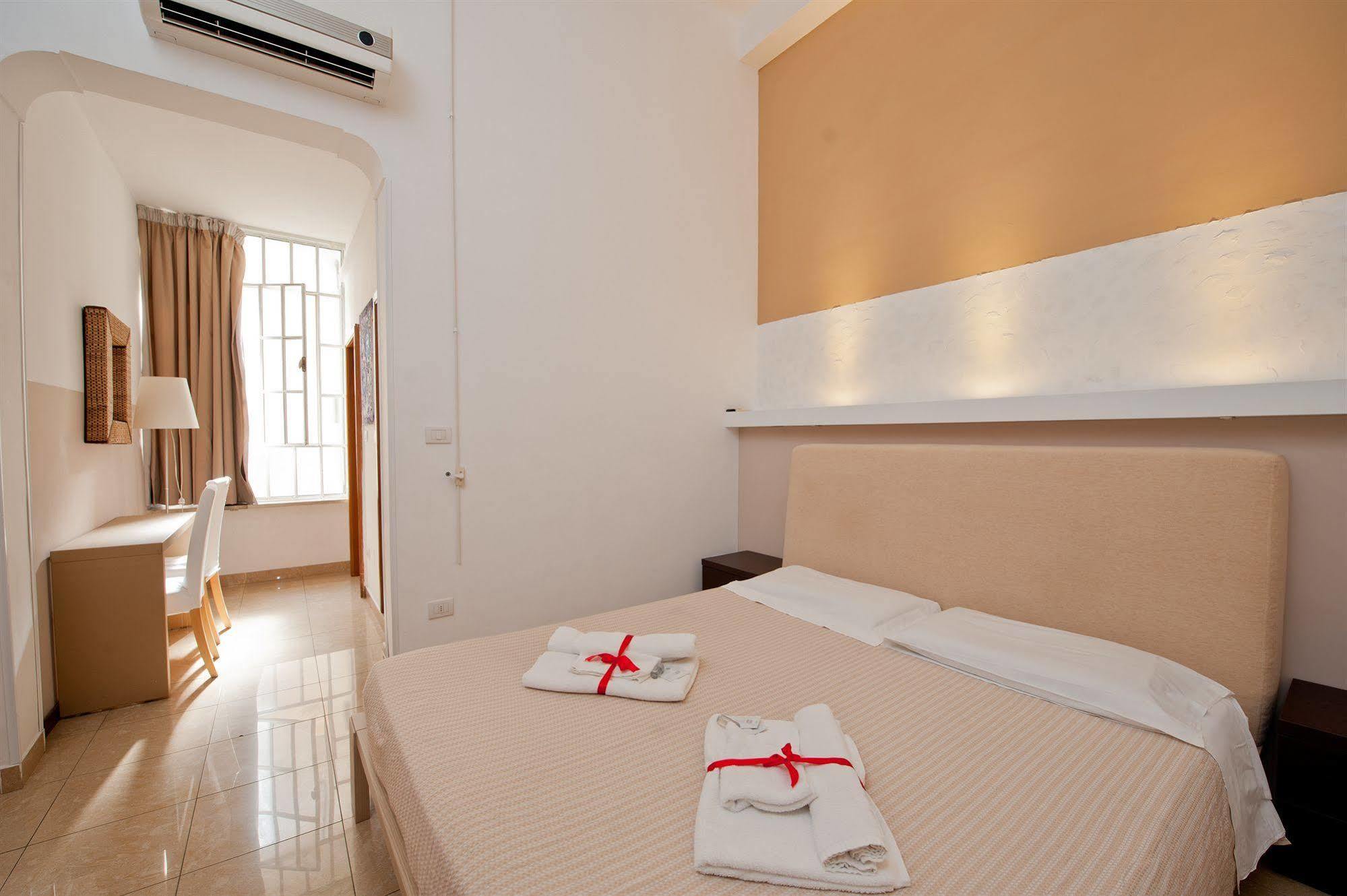 Bed & Breakfast H 4*