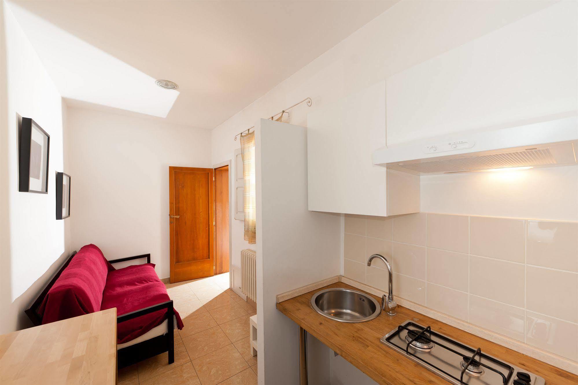 Bed & Breakfast H 4*